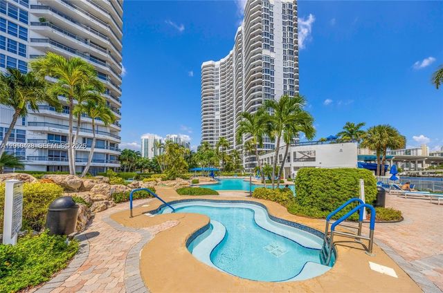 19101 NE 36th Court 1811, Aventura, FL 33180