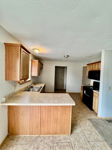 1117 N Andre Avenue, Republic, MO 65738