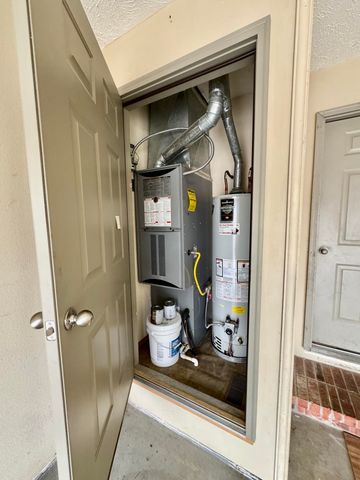 1117 N Andre Avenue, Republic, MO 65738