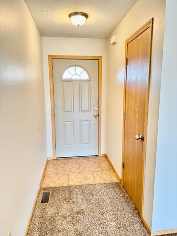 1117 N Andre Avenue, Republic, MO 65738