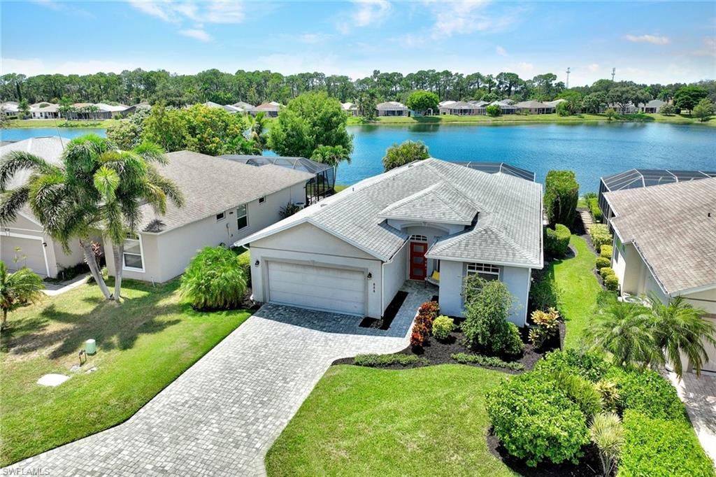484 Crossfield CIR, NAPLES, FL 34104 — photo 2