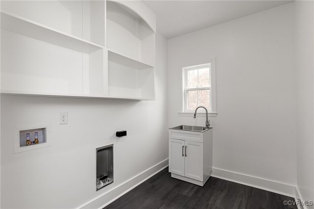 103 S Dunlop St, Petersburg, VA 23803