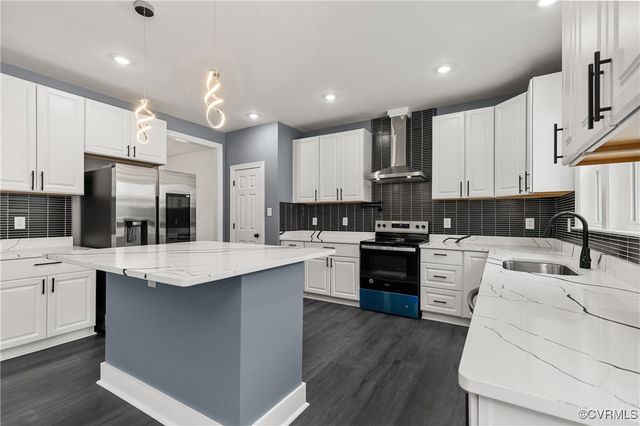 103 S Dunlop St, Petersburg, VA 23803