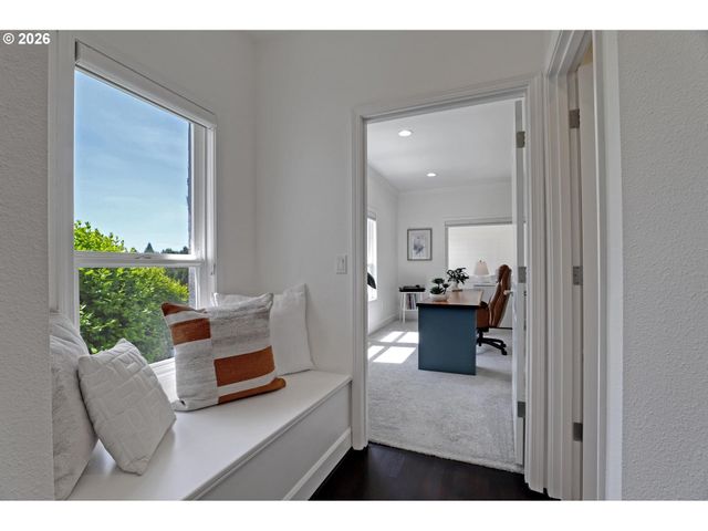 11535 Nw MCDANIEL Rd, Portland, OR 97229