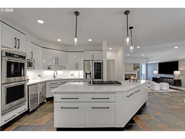 11535 Nw MCDANIEL Rd, Portland, OR 97229