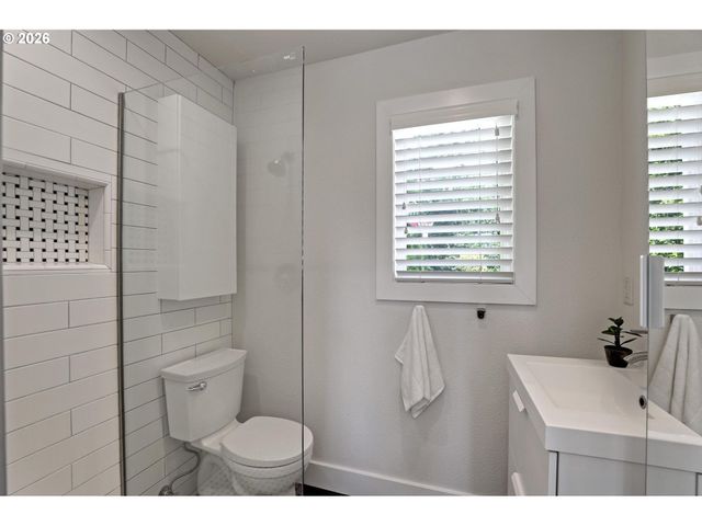 11535 Nw MCDANIEL Rd, Portland, OR 97229