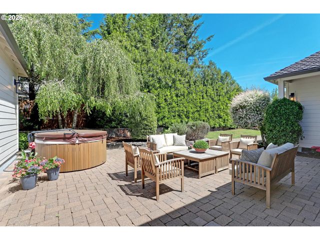 11535 Nw MCDANIEL Rd, Portland, OR 97229