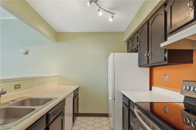 917 Madison St., Syracuse, NY 13210