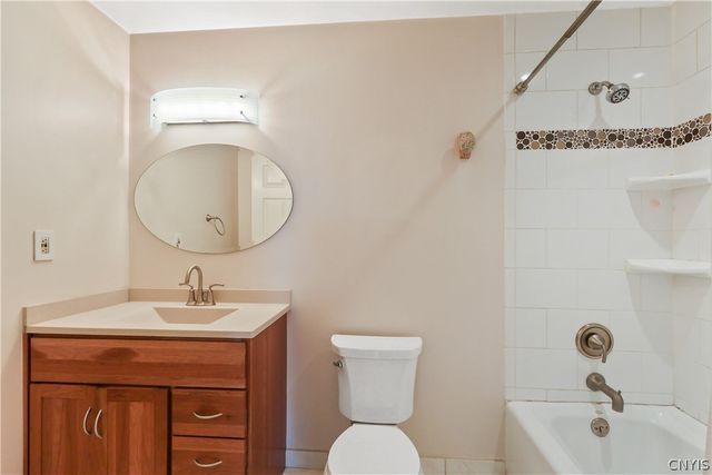 917 Madison St., Syracuse, NY 13210