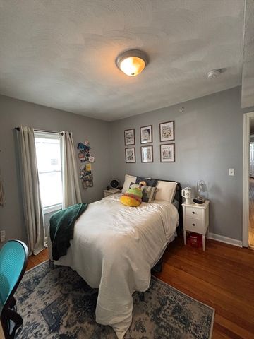 50 Derby St 2, Somerville, MA 02144