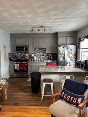 50 Derby St 2, Somerville, MA 02144
