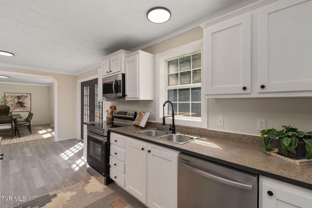 110 Keller Road, Afton, TN 37616