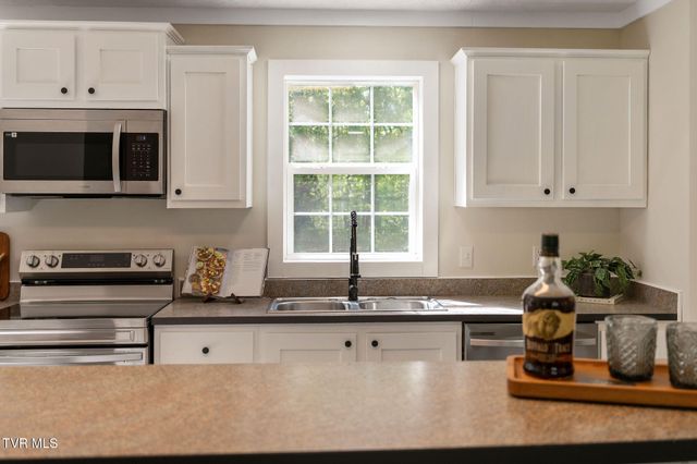 110 Keller Road, Afton, TN 37616