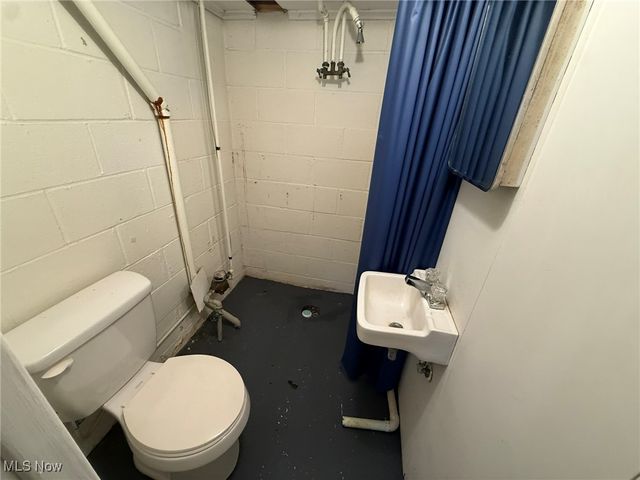 424 3rd Street NE, New Philadelphia, OH 44663