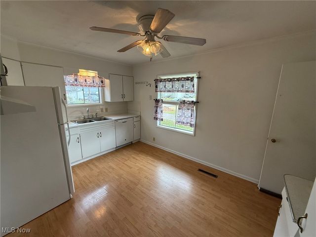 424 3rd Street NE, New Philadelphia, OH 44663