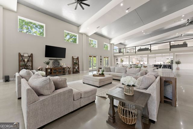 951 Canter Way, Jefferson, GA 30549