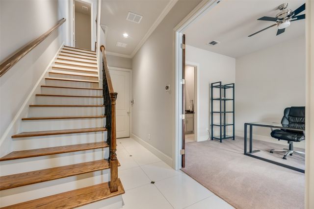 425 S Cesar Chavez Boulevard, Dallas, TX 75201