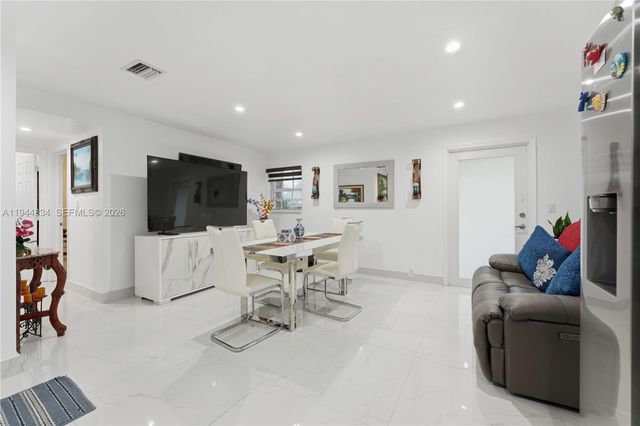 1901 NW 153rd St, Miami Gardens, FL 33054