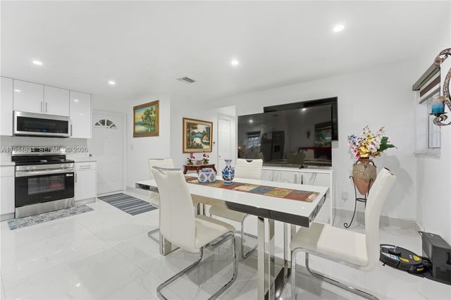 1901 NW 153rd St, Miami Gardens, FL 33054