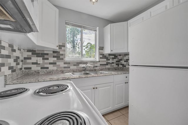 747 DERBYSHIRE ROAD, Daytona Beach, FL 32114