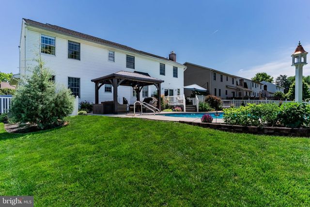31 BOURBON RED DRIVE, Mechanicsburg, PA 17050