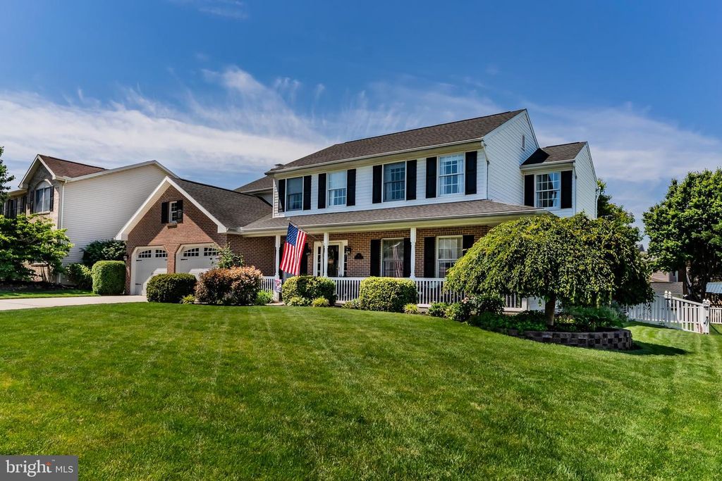 31 BOURBON RED DRIVE, Mechanicsburg, PA 17050