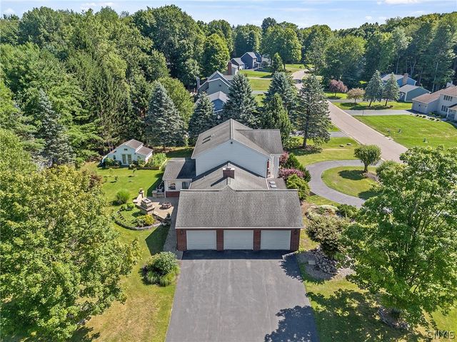 124 Coachmans Whip, Lysander, NY 13027