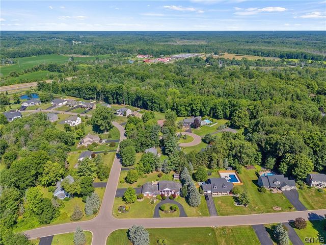 124 Coachmans Whip, Lysander, NY 13027