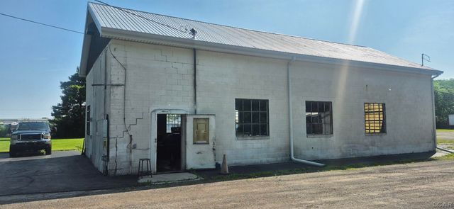 15350 S Telegraph Road, Monroe Twp, MI 48161