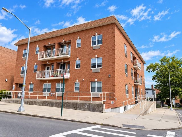 36-41 169th Street 2E, Flushing, NY 11358