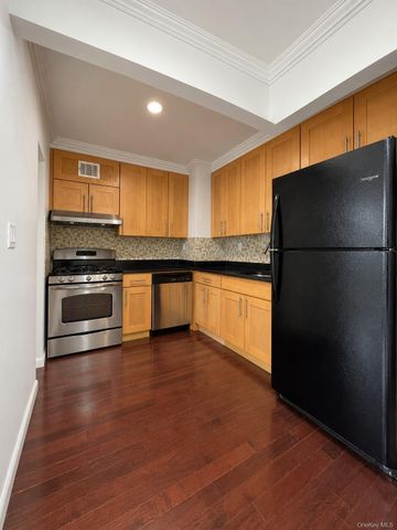 36-41 169th Street 2E, Flushing, NY 11358