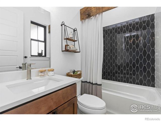 1907 Spring Bloom Drive, Windsor, CO 80550