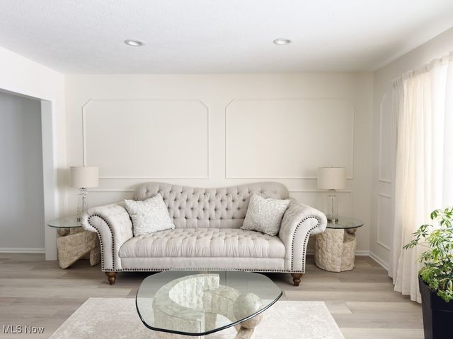 3291 Saint Andrews Drive, Parma, OH 44134