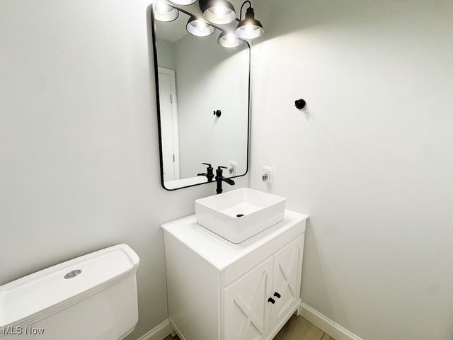 3291 Saint Andrews Drive, Parma, OH 44134