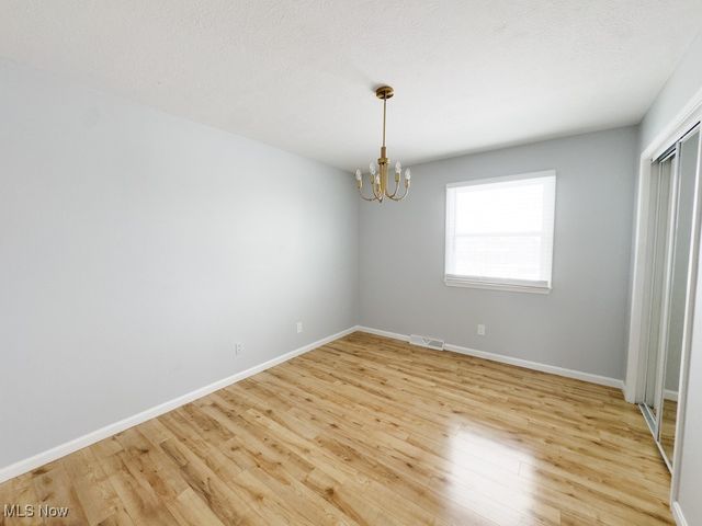 3291 Saint Andrews Drive, Parma, OH 44134