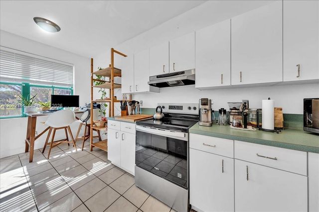 1408 NW 126th Avenue 1408, Sunrise, FL 33323