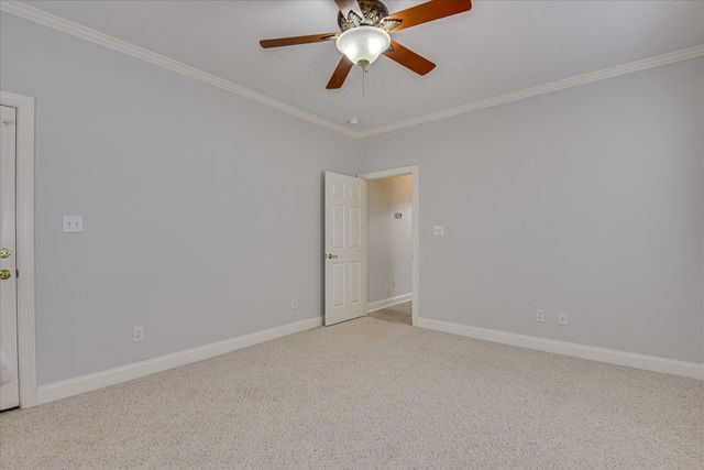 113 Laurens Dr Drive, Mc Cormick, SC 29835