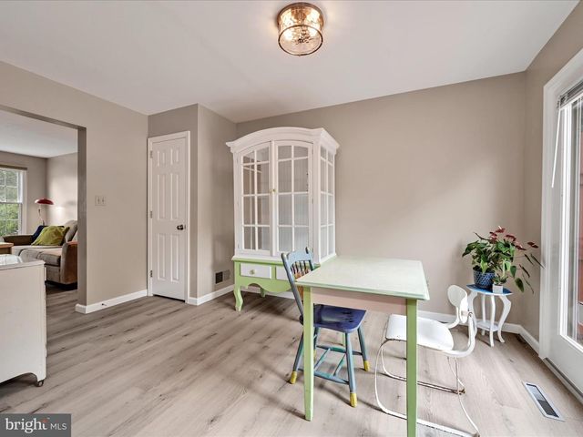 25 YORKSHIRE CT, Elizabethtown, PA 17022