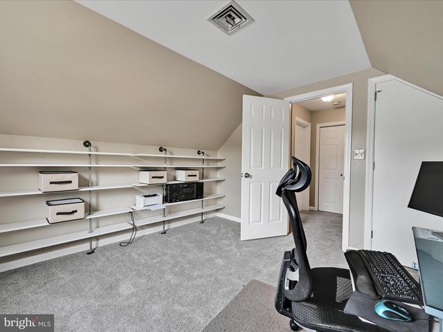 25 YORKSHIRE CT, Elizabethtown, PA 17022