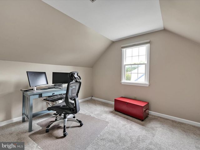 25 YORKSHIRE CT, Elizabethtown, PA 17022