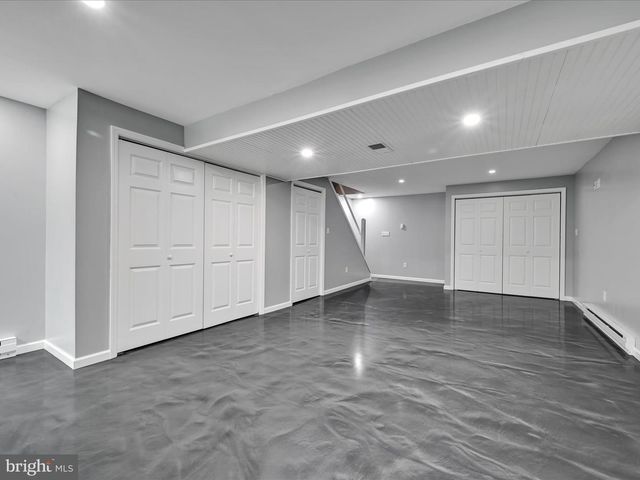 25 YORKSHIRE CT, Elizabethtown, PA 17022