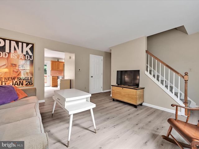 25 YORKSHIRE CT, Elizabethtown, PA 17022