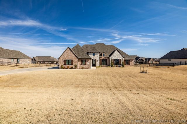 11391 S 213th East Avenue, Broken Arrow, OK 74014