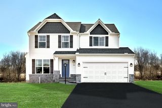 REVERE PLAN AT 7 FISHER DR, East Berlin, PA 17316