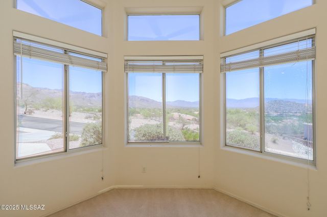 5719 N Placita Paisaje, Tucson, AZ 85750