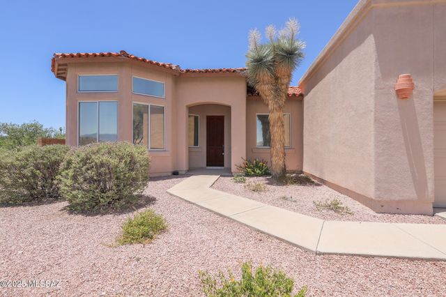 5719 N Placita Paisaje, Tucson, AZ 85750