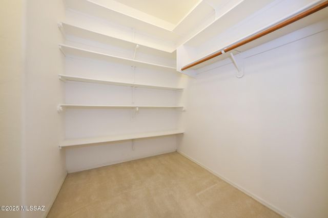 5719 N Placita Paisaje, Tucson, AZ 85750