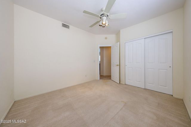 5719 N Placita Paisaje, Tucson, AZ 85750