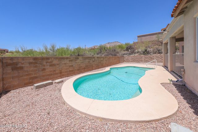 5719 N Placita Paisaje, Tucson, AZ 85750