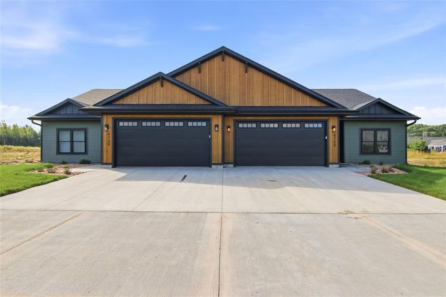 6735 Buck Tail Drive, Altoona, WI 54720